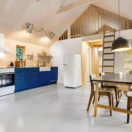 Stunning In With 3 Bedrooms And Wifi * Allinge-Sandvig