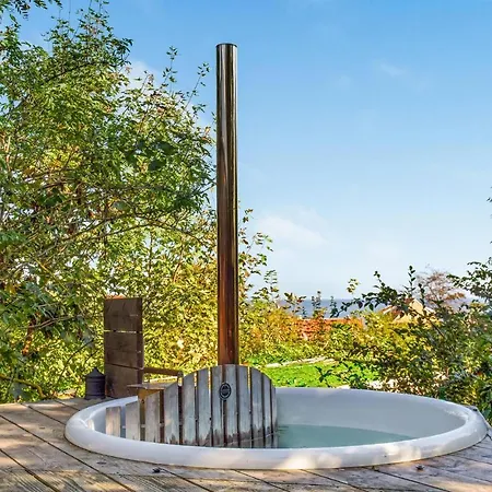 Сasa de vacaciones Stunning In With 3 Bedrooms And Wifi *